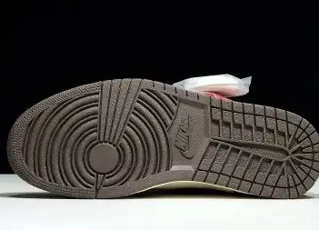 RETRO HIGH - TRAVIS 1 JORDAN SCOTT 0504
